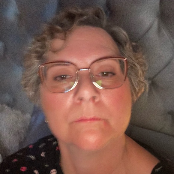 Meet Your Posher Part 3 - Picture 8 of 10